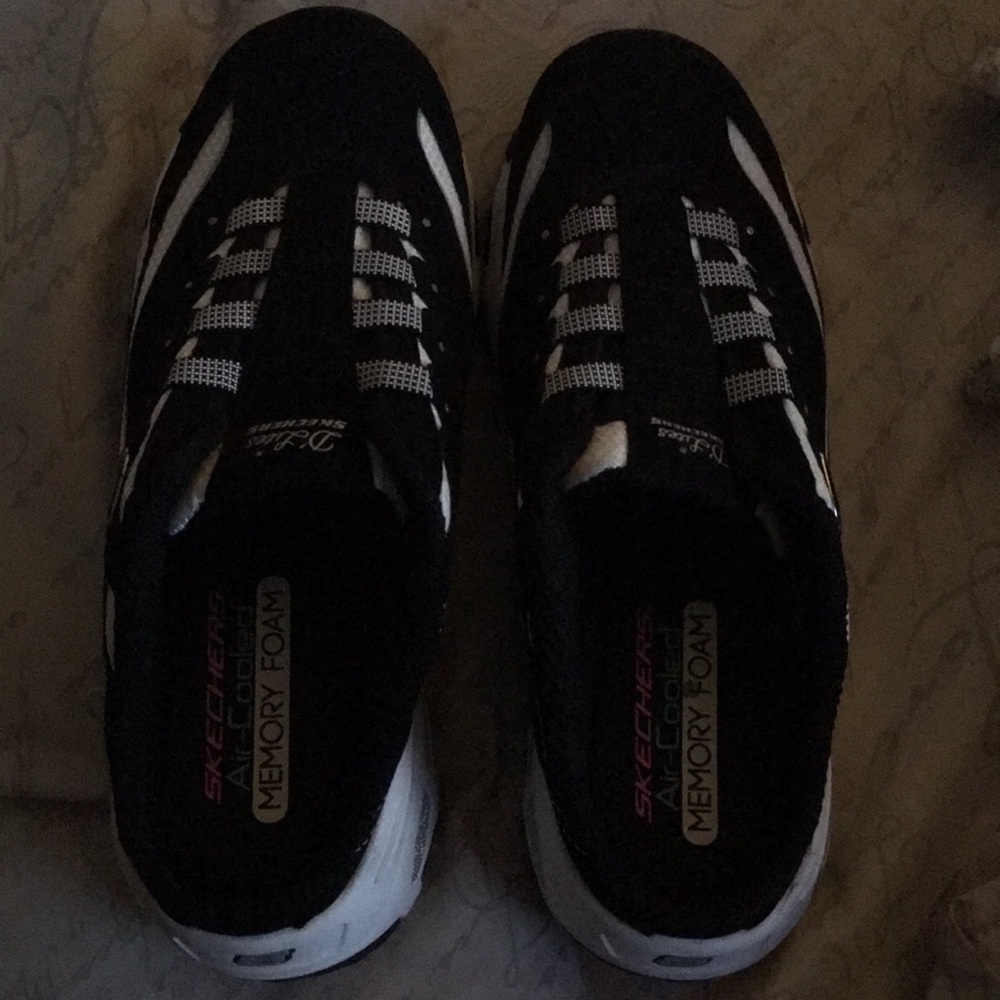 Sketchers